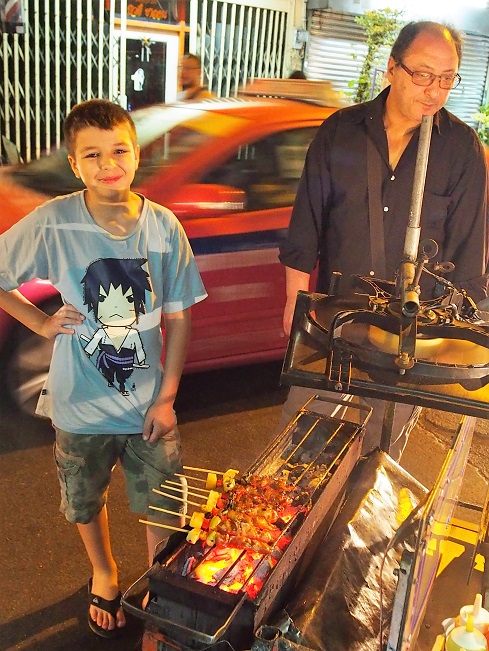 STREET FOOD BANGKOK 